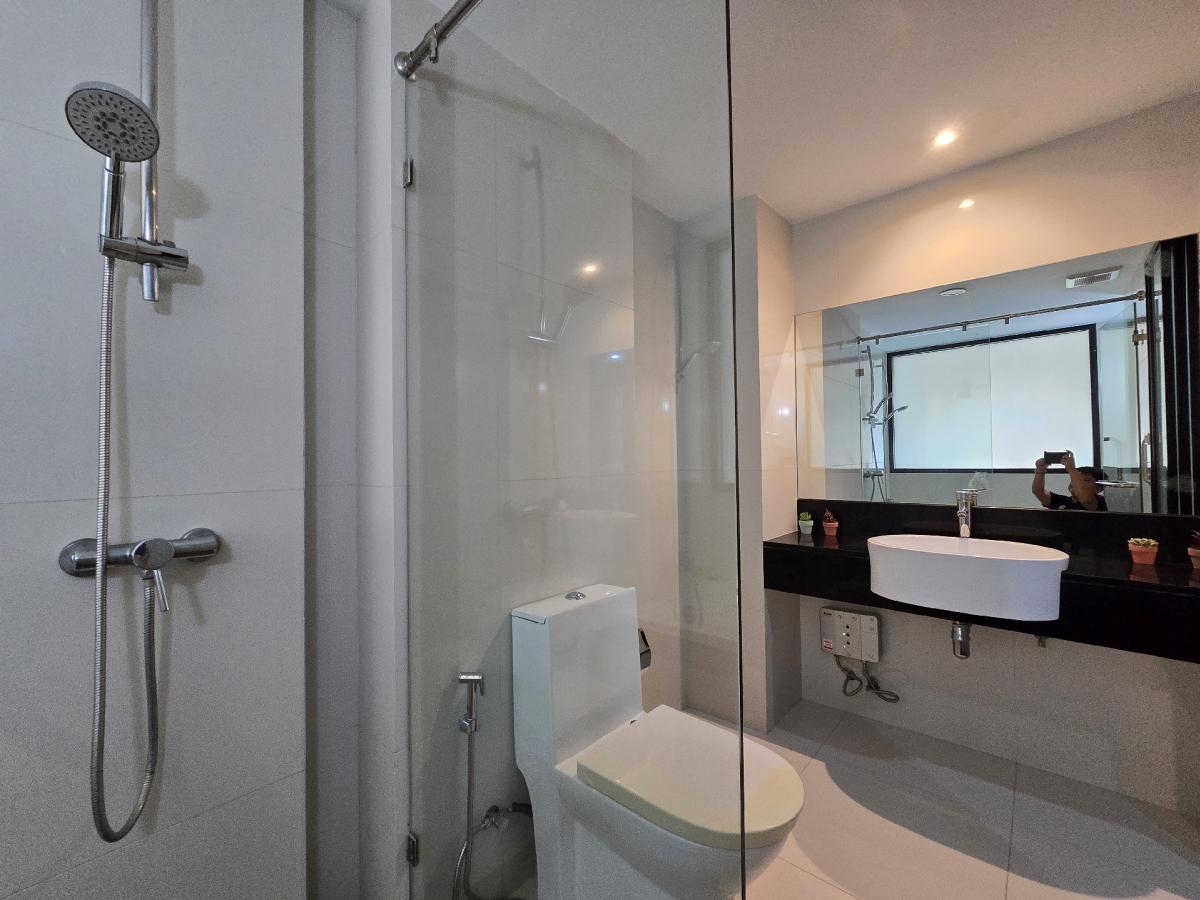 Le Côté Thonglor 8, 2 bed condo in Sukhumvit, Bangkok — photo 14
