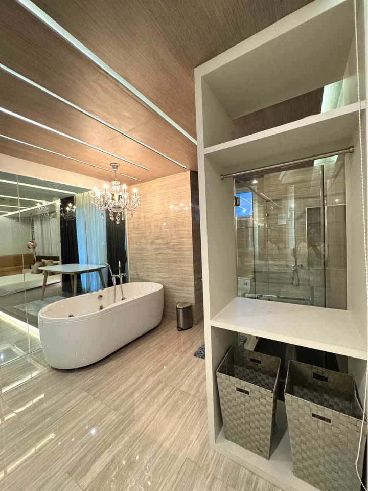 City Smart Sukhumvit 18, 2 bed condo in Sukhumvit, Bangkok — photo 22