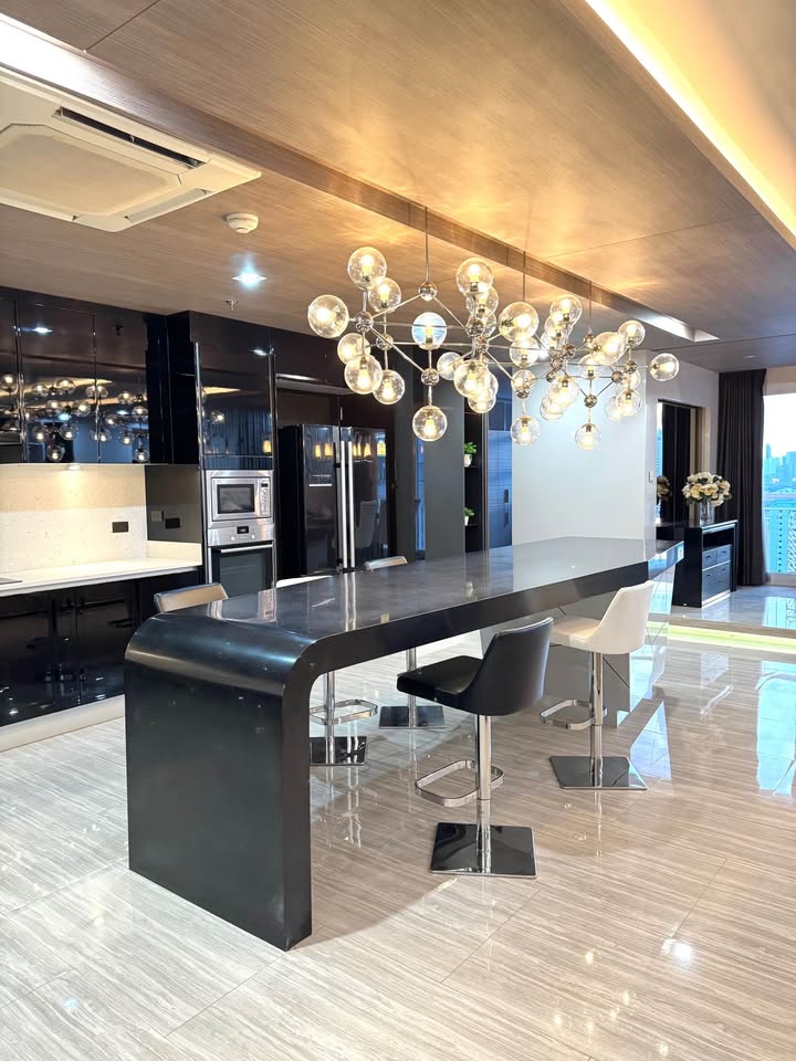 City Smart Sukhumvit 18, 2 bed condo in Sukhumvit, Bangkok — photo 5