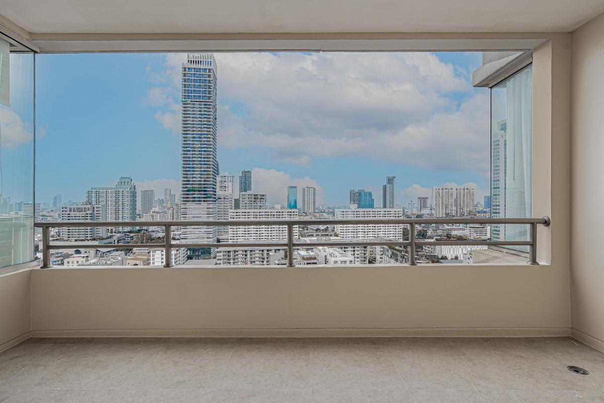Hampton Thonglor 10, 3 bed condo in Sukhumvit, Bangkok — photo 15