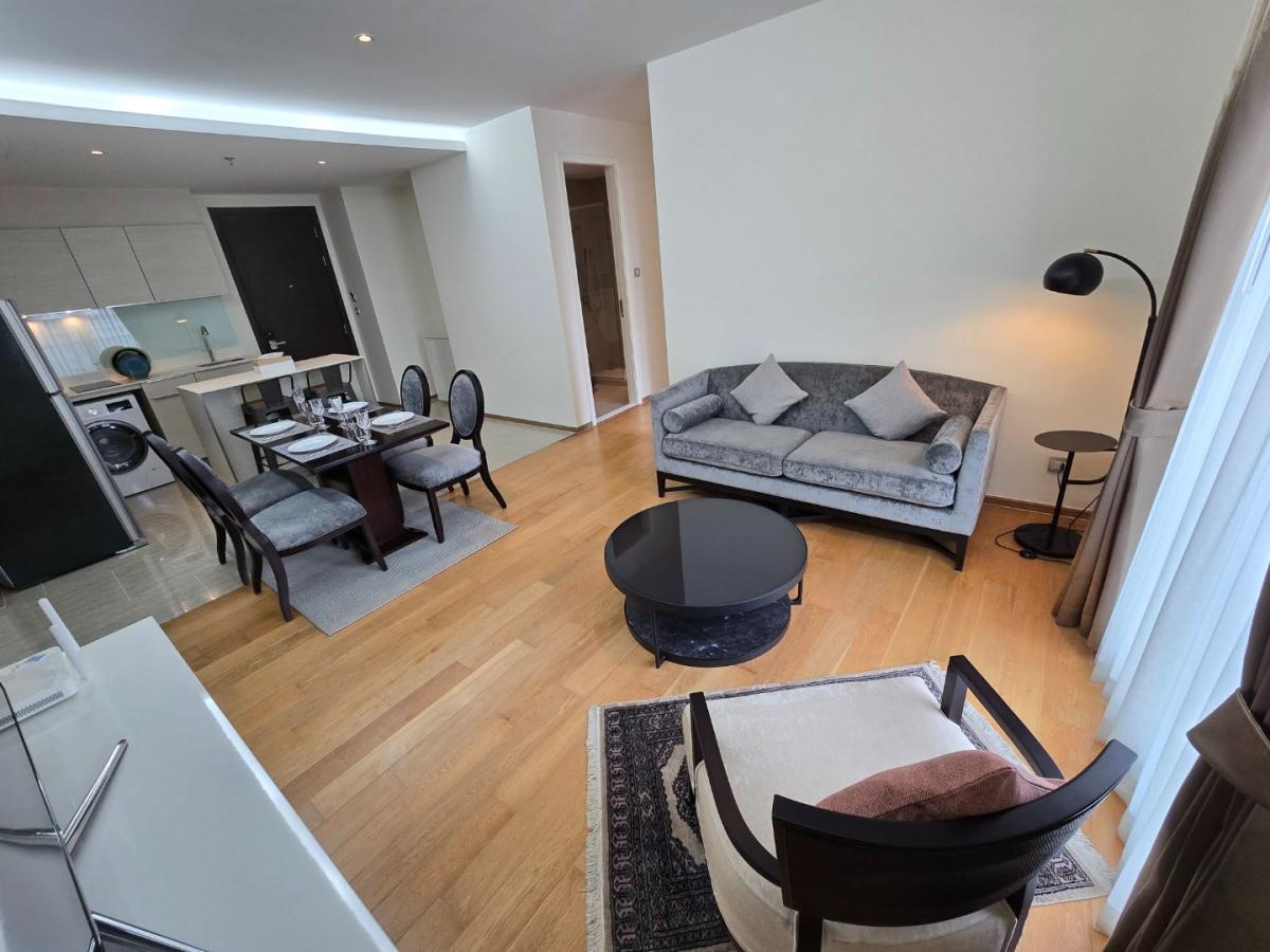 The Es Sukhumvit 43, 2 bed condo in Sukhumvit, Bangkok — photo 6