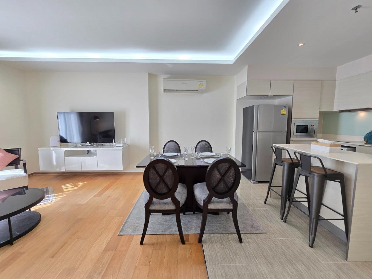 The Es Sukhumvit 43, 2 bed condo in Sukhumvit, Bangkok — photo 10