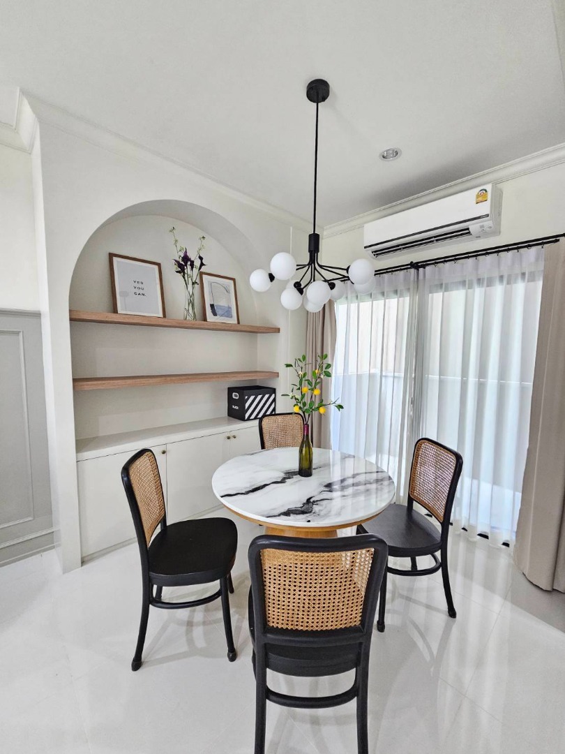 Baan Klang Muang Rama 9 - Krungthep Kreetha, 3 bed condo in Min Buri, Bangkok — photo 3