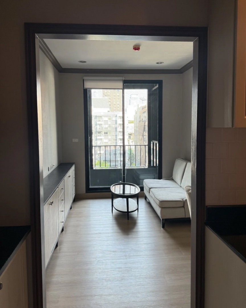 The Reserve Kasemsan 3, 1 bed condo in Siam, Bangkok — photo 3