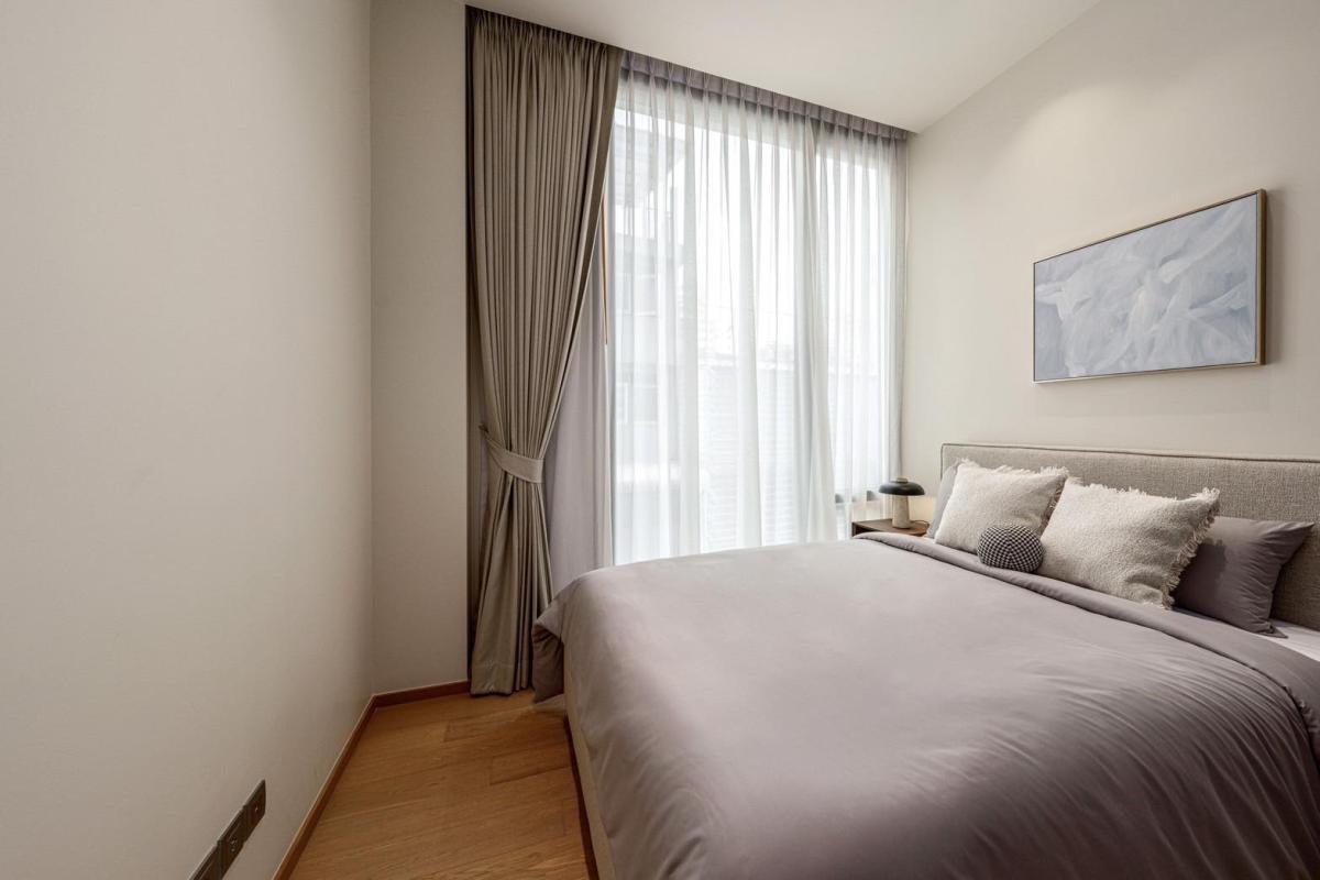 28 Chidlom, 2 bed condo in Wireless, Bangkok — photo 14
