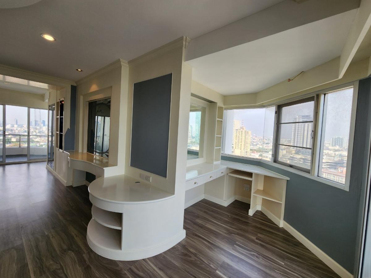 Saichol Mansion, 4 bed condo in Wongwian Yai, Bangkok — photo 8