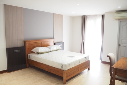 Nagara Mansion, 2 bed condo in Wireless, Bangkok — photo 10