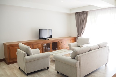 Nagara Mansion, 2 bed condo in Wireless, Bangkok — photo 11