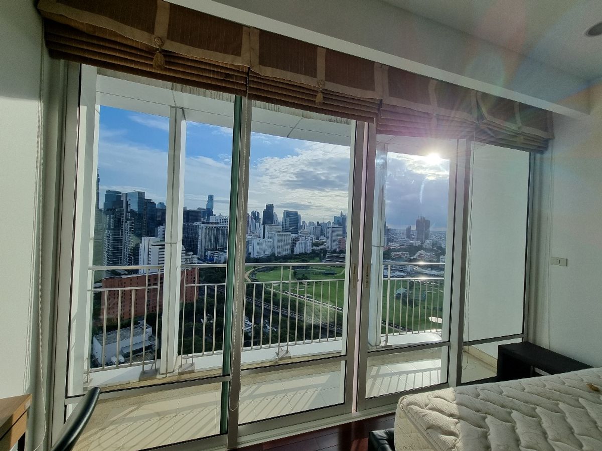 Baan Ratchaprasong, 2 bed condo in Wireless, Bangkok — photo 9