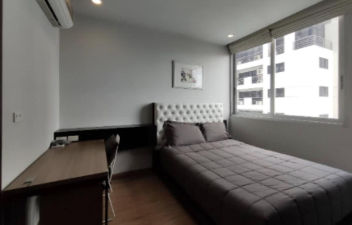 The Ratchadamri, 2 bed condo in Wireless, Bangkok — photo 14