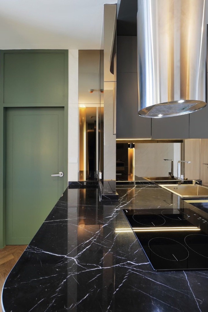 Noble Ploenchit, 1 bed condo in Wireless, Bangkok — photo 12