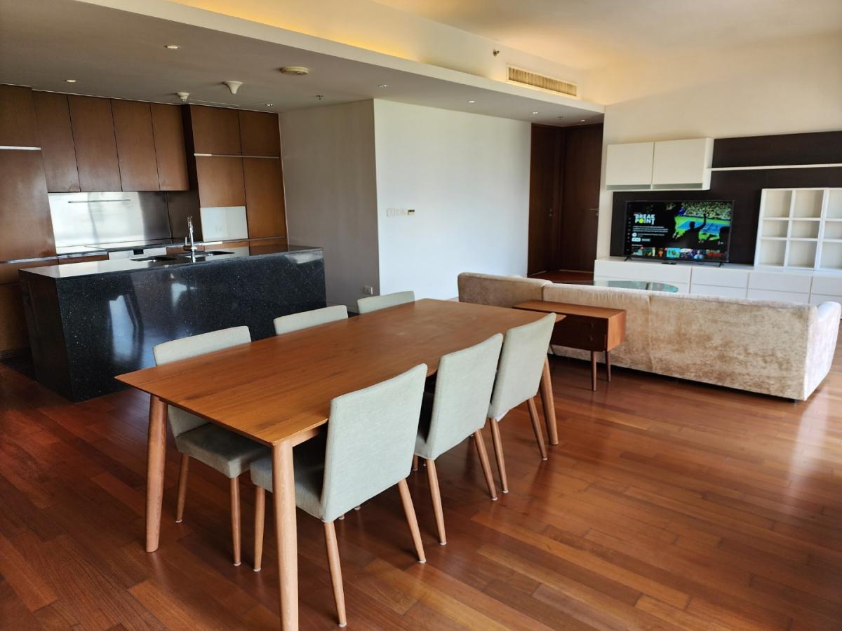 Hansa Ratchadamri, 2 bed condo in Wireless, Bangkok — photo 4