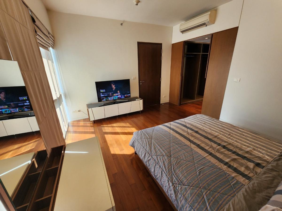 Hansa Ratchadamri, 2 bed condo in Wireless, Bangkok — photo 12