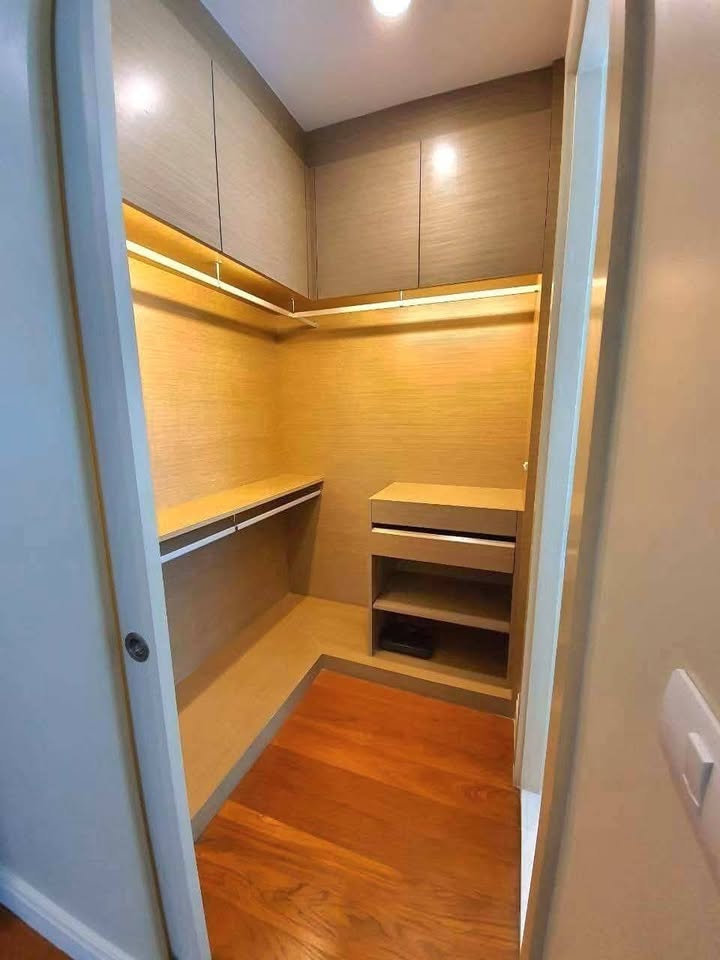 Bright Sukhumvit 24, 1 bed condo in Sukhumvit, Bangkok — photo 2