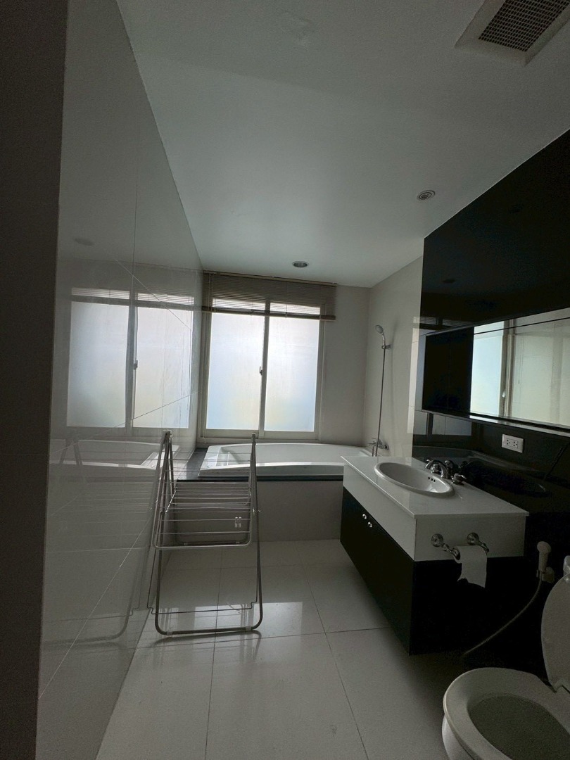 The Address Chidlom, 1 bed condo in Wireless, Bangkok — photo 6