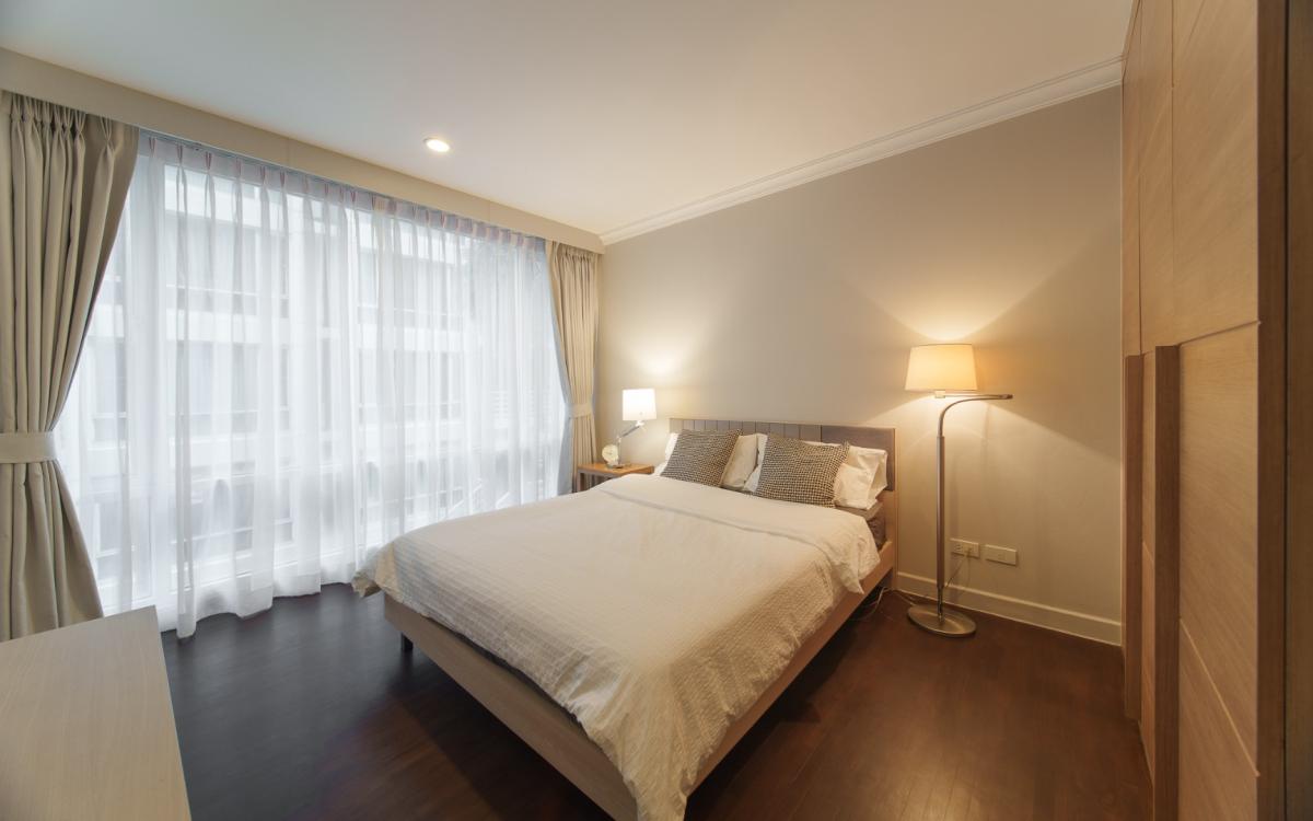 Baan Siri Sukhumvit Soi 10, 2 bed condo in Nana North, Bangkok — photo 9