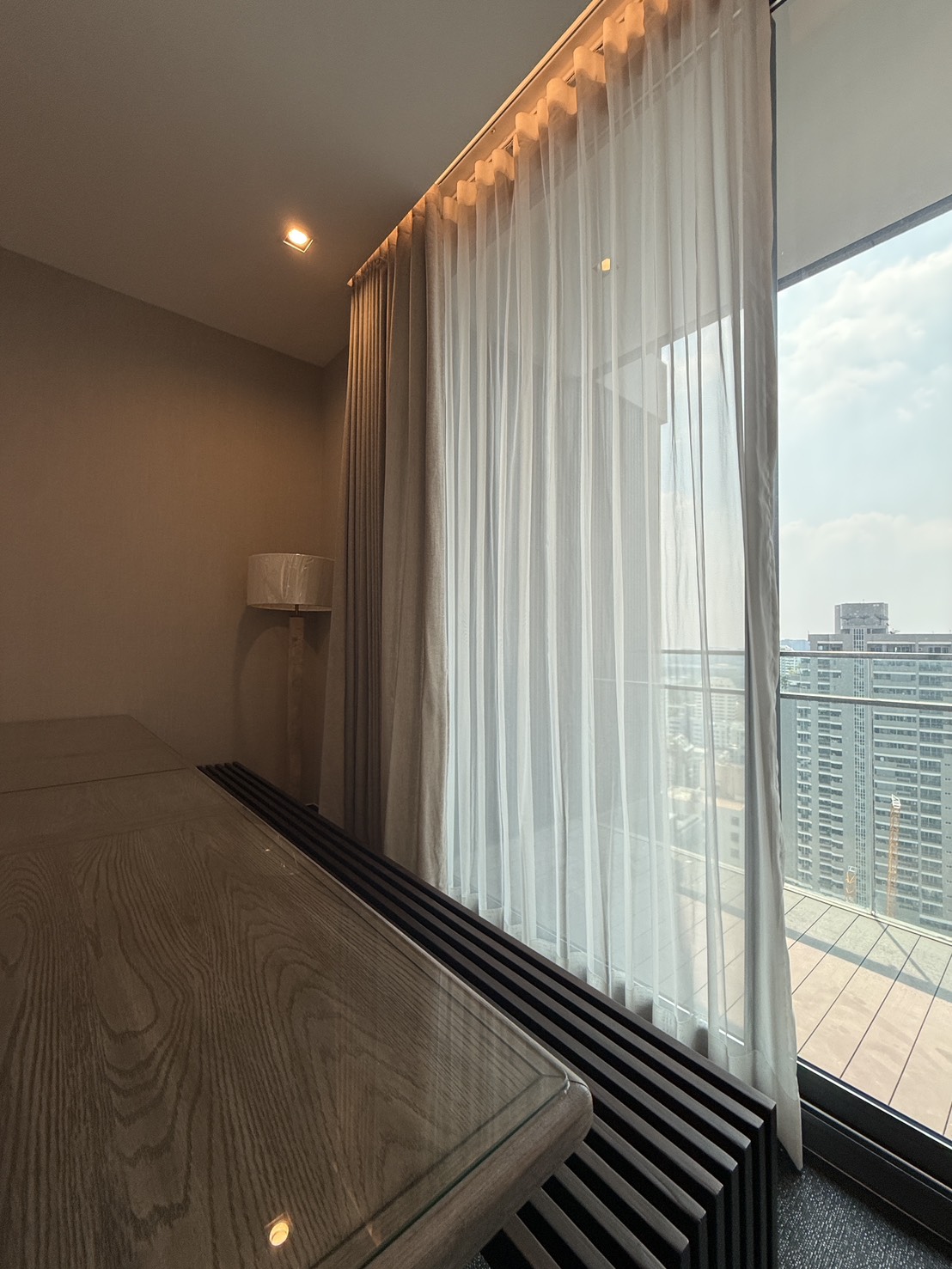 Q1 Sukhumvit, 2 bed condo in Nana North, Bangkok — photo 16