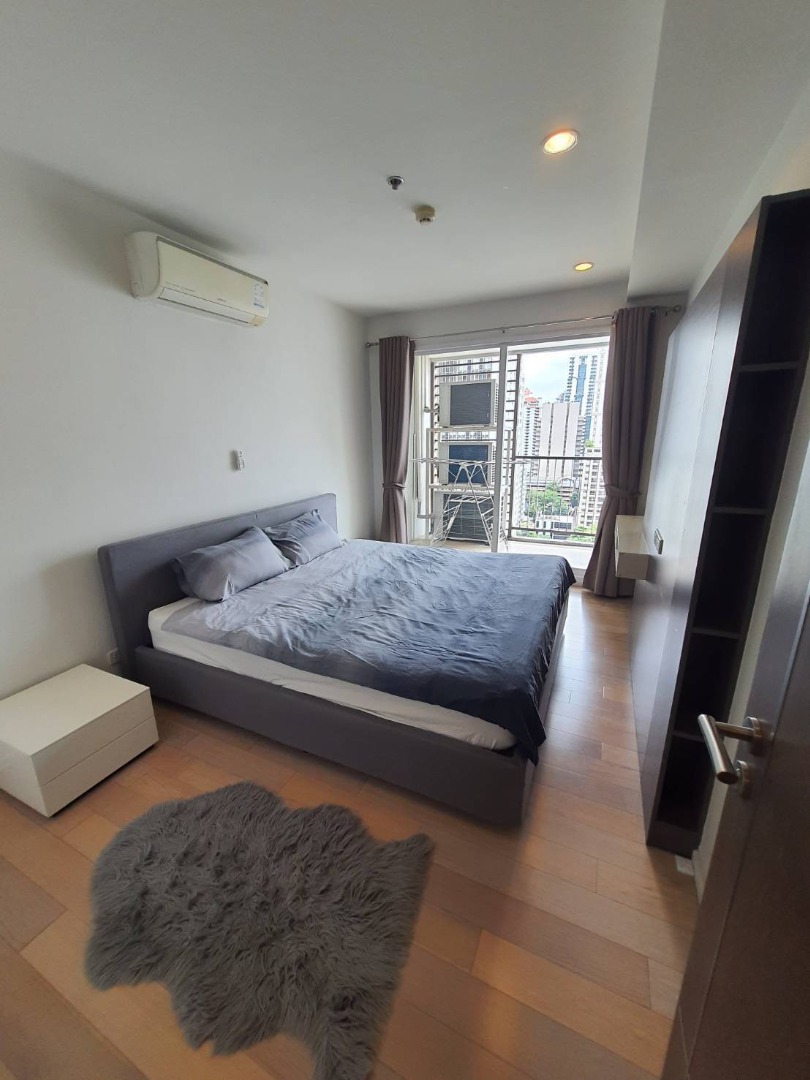 15 Sukhumvit Residences