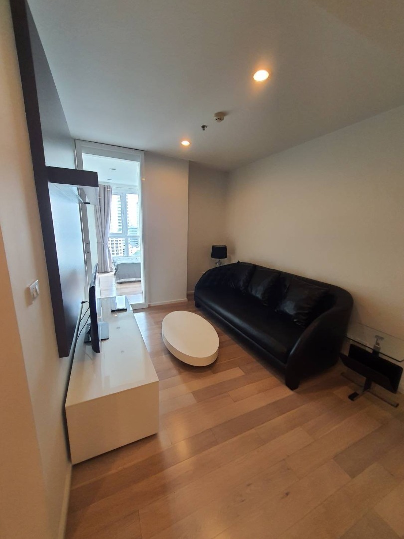 15 Sukhumvit Residences, 2 bed condo in Nana North, Bangkok — photo 3