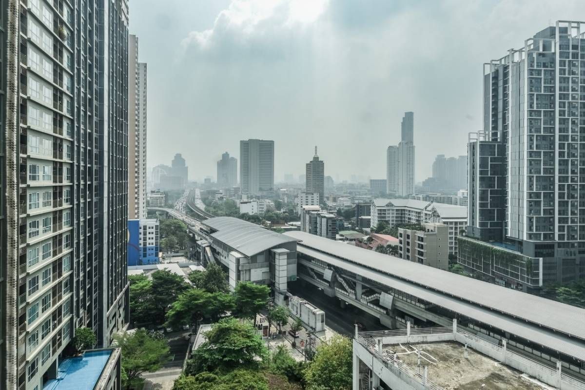 Q House Sathorn, 1 bed condo in Wongwian Yai, Bangkok — photo 2