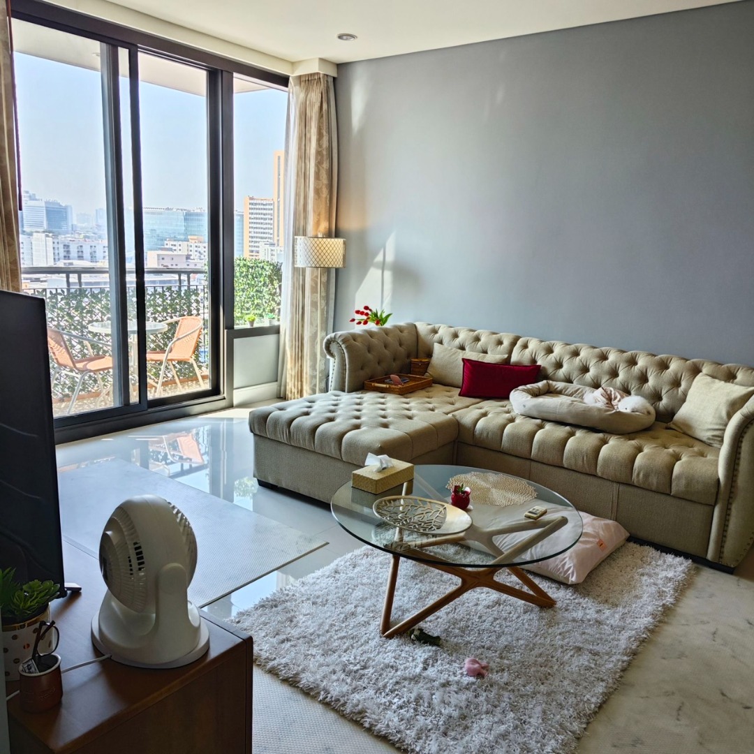 Augustin Sukhumvit 22