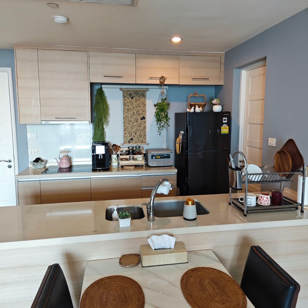 Augustin Sukhumvit 22, 2 bed condo in Sukhumvit, Bangkok — photo 3