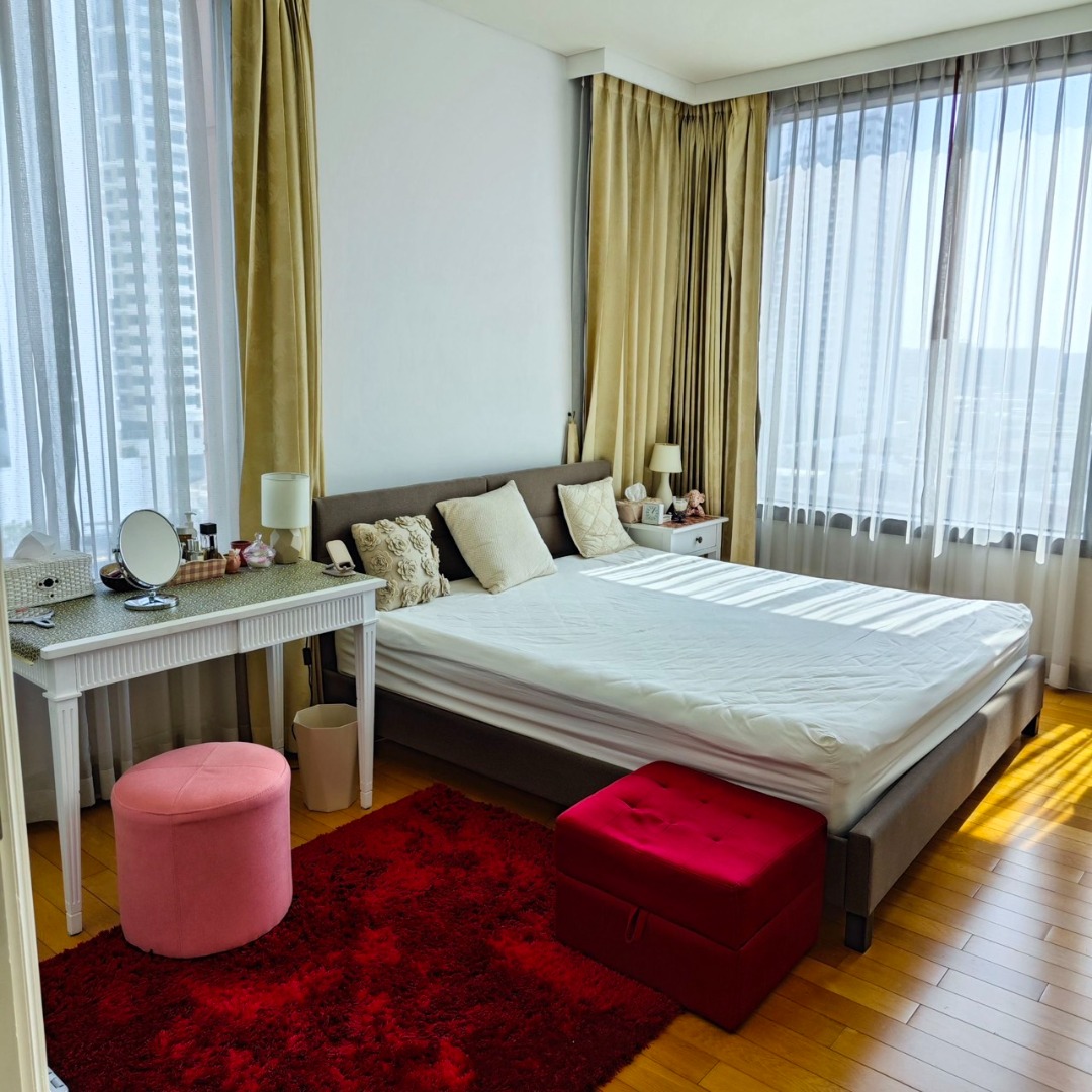 Augustin Sukhumvit 22, 2 bed condo in Sukhumvit, Bangkok — photo 6