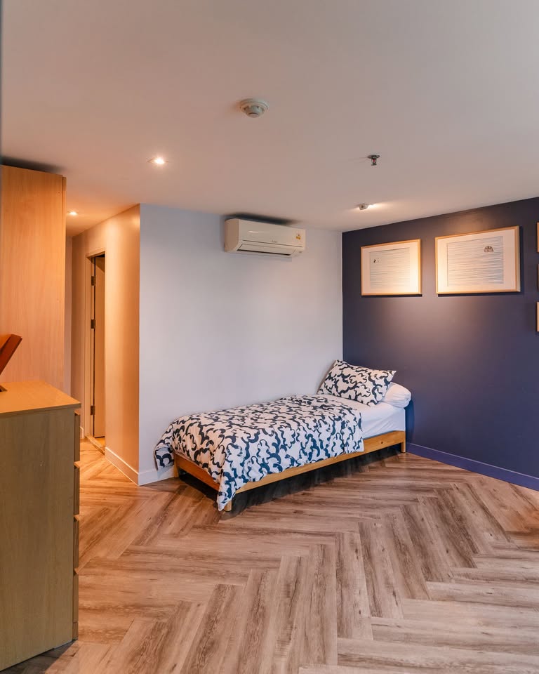 Sukhumvit Suite, 2 bed condo in Nana North, Bangkok — photo 11