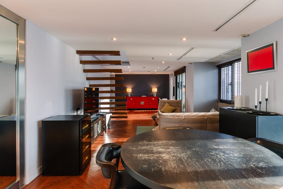 Sukhumvit Suite, 2 bed condo in Nana North, Bangkok — photo 6