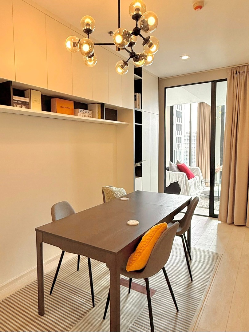 Noble Ploenchit, 1 bed condo in Wireless, Bangkok — photo 3