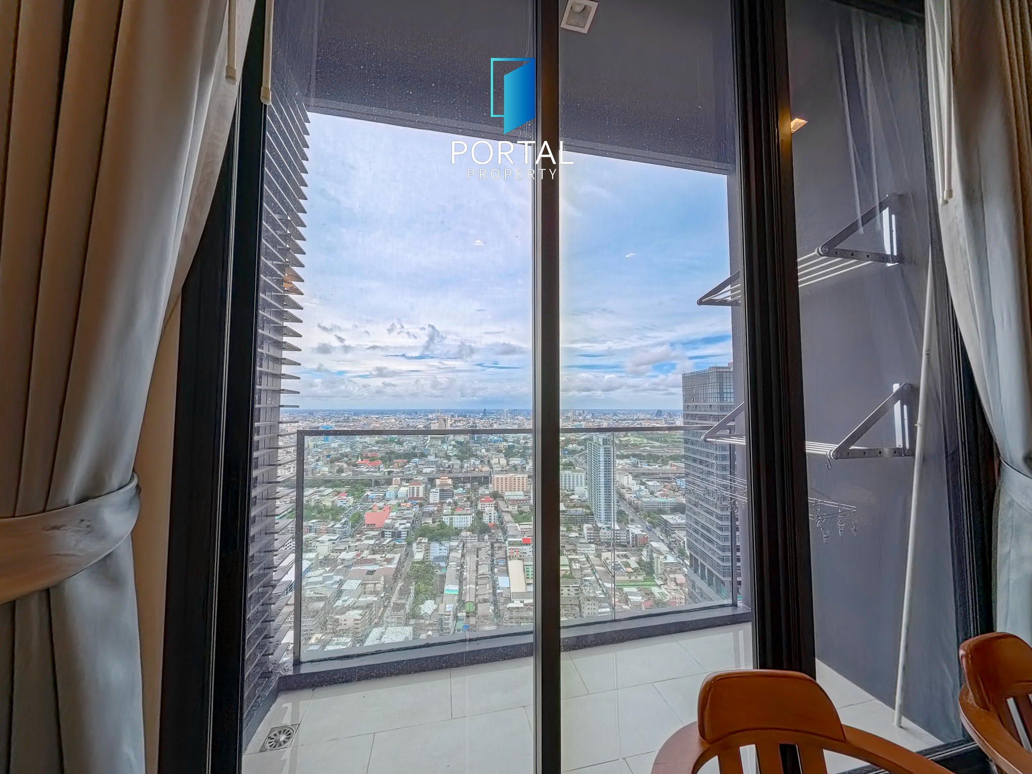 The Address Siam, 2 bed condo in Ratchathewi, Bangkok — photo 4