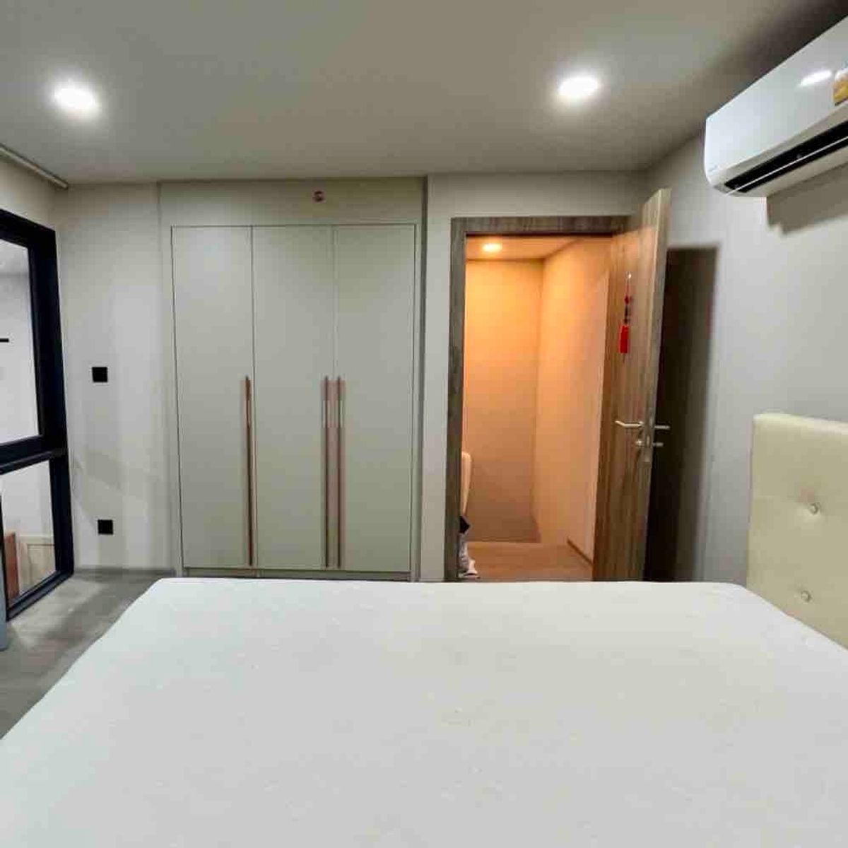 Cooper Siam — photo 9