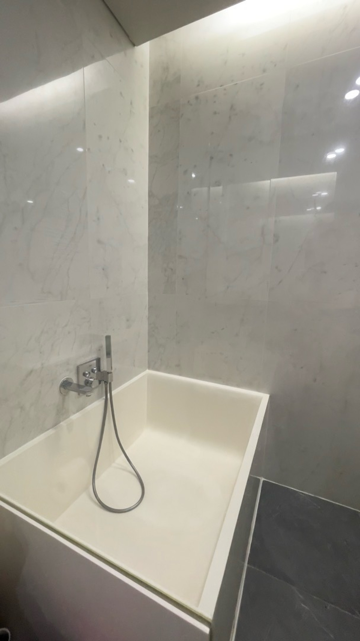 Siamese Exclusive Sukhumvit 42, 2 bed condo in Sukhumvit, Bangkok — photo 17